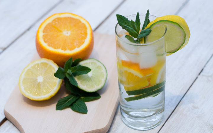 ۱۰ راهکار ساده برای بر طرف کردن حالت تهوع ۱۰ راهکار ساده برای بر طرف کردن حالت تهوع