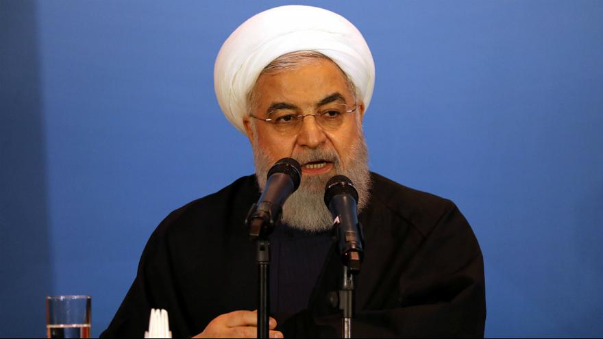 روحانی: توطئهها نمیتواند عزم دولت را بشکند روحانی: توطئهها نمیتواند عزم دولت را بشکند