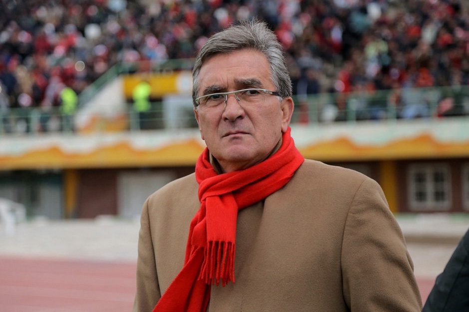 برانکو: به پرسپولیس یک اوت هم کادو نداده‌اند