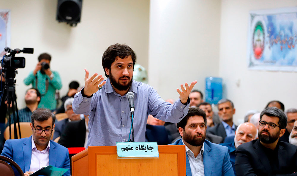 از بنز و مازاراتی تا «شهرزاد»؛ جزئیات تازه از فعالیت اقتصادی هادی رضوی از بنز و مازاراتی تا «شهرزاد»؛ جزئیات تازه از فعالیت اقتصادی هادی رضوی