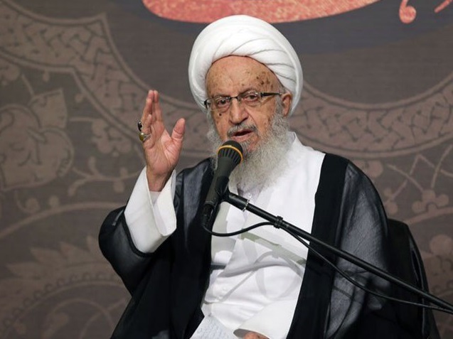 آیت‌الله مکارم: بدحجابی در قم یک مسئله سیاسی علیه نظام است