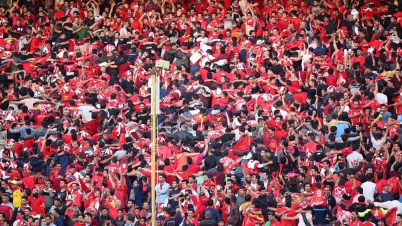 جزئیات مرگ عجیب یکی از هواداران پرسپولیس در استادیوم آزادی جزئیات مرگ عجیب یکی از هواداران پرسپولیس در استادیوم آزادی