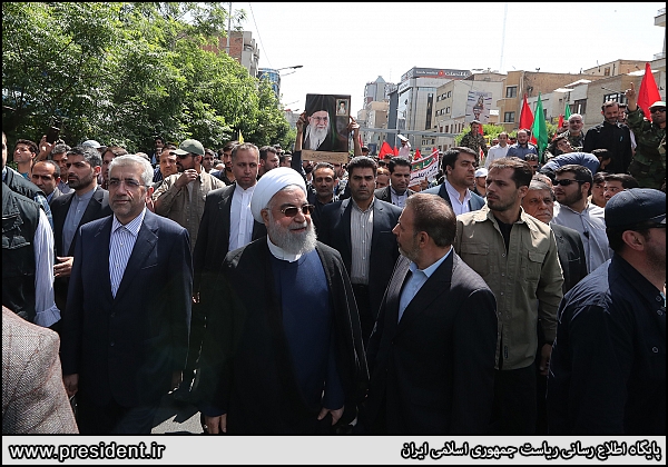 (تصاویر) حضور روحانی در راهپیمایی روز قدس