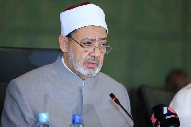 شیخ الازهر: کتک زدن همسر مباح است!