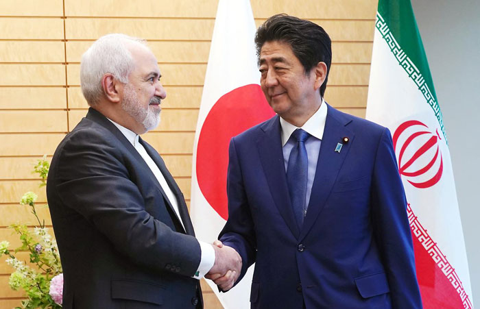 پیامهای سفر مهم آبه به تهران؛ موقعیت تازه برای ایران پیامهای سفر مهم آبه به تهران؛ موقعیت تازه برای ایران