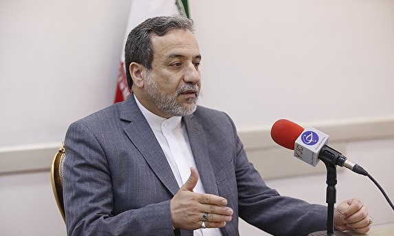 عراقچی: خروج ایران از برجام در دستور کار قرار دارد