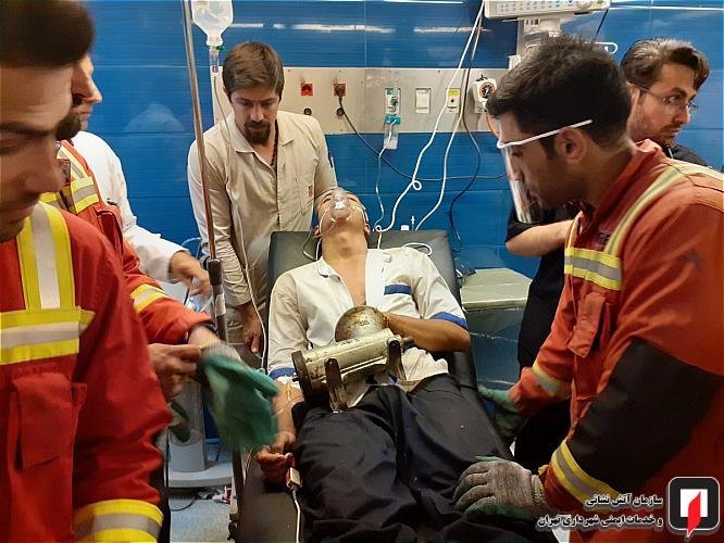 (تصاویر+۱۶) انگشتان دست کارگر ۱۶ ساله در چرخگوشت صنعتی (تصاویر+۱۶) انگشتان دست کارگر ۱۶ ساله در چرخگوشت صنعتی