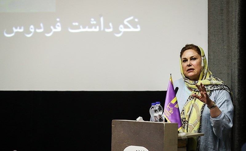 متن و حواشی بزرگداشت فردوس کاویانی؛ از حضور پررنگ چهره ها تا غیبت خود فردوس کاویانی!