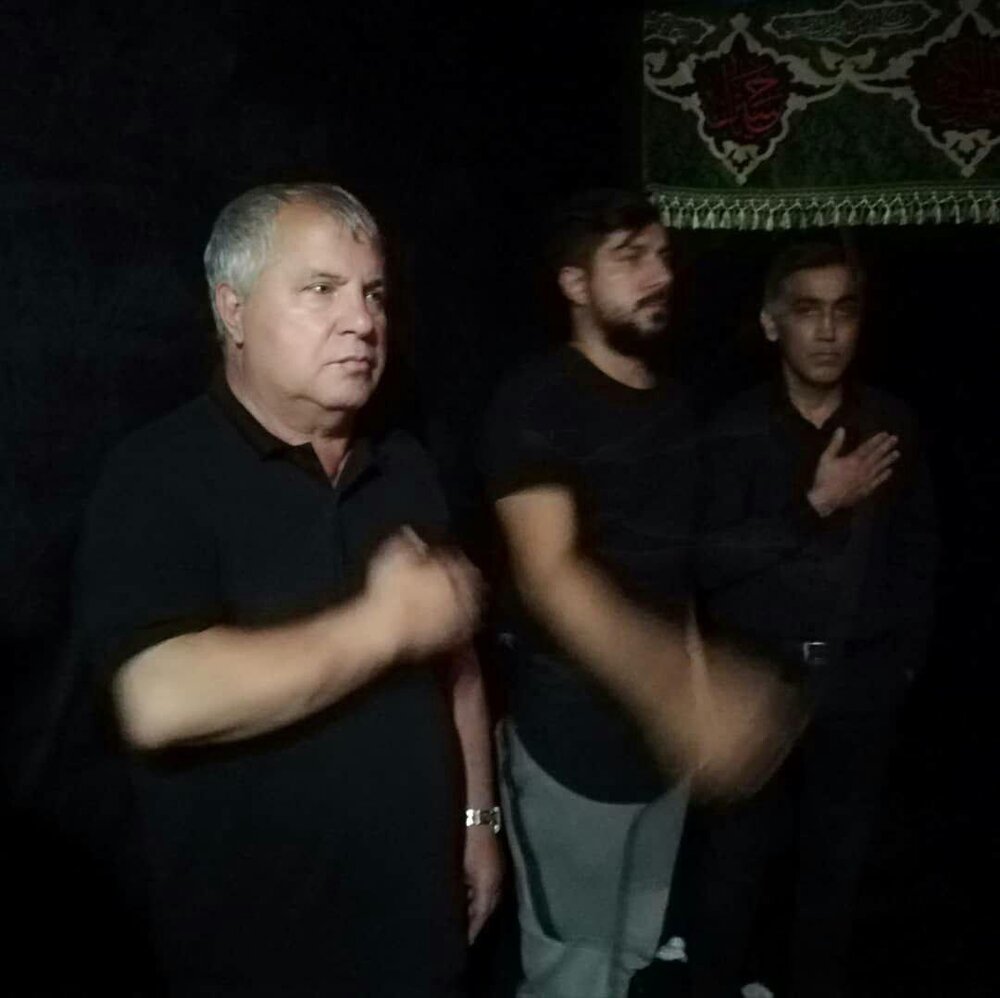(تصاویر) پرسپولیسیها در هیئت عزاداری علی پروین (تصاویر) پرسپولیسیها در هیئت عزاداری علی پروین