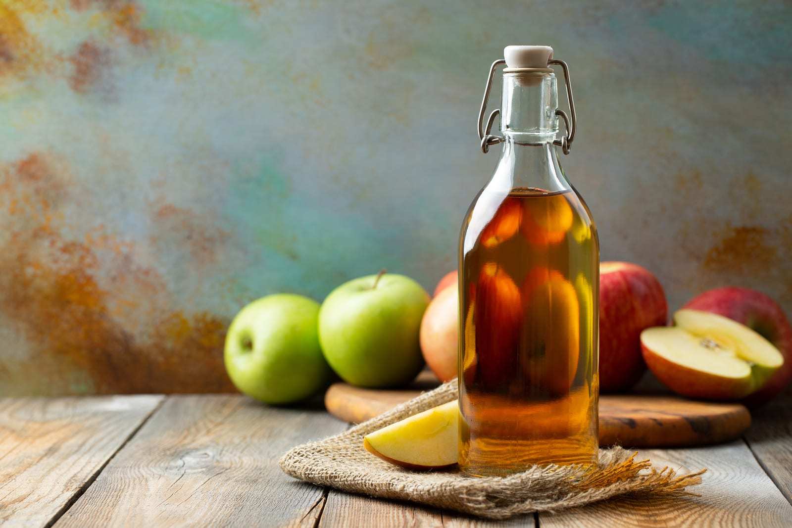 ۷ روش ساده و طبیعی برای سفیدتر کردن دندانها ۷ روش ساده و طبیعی برای سفیدتر کردن دندانها