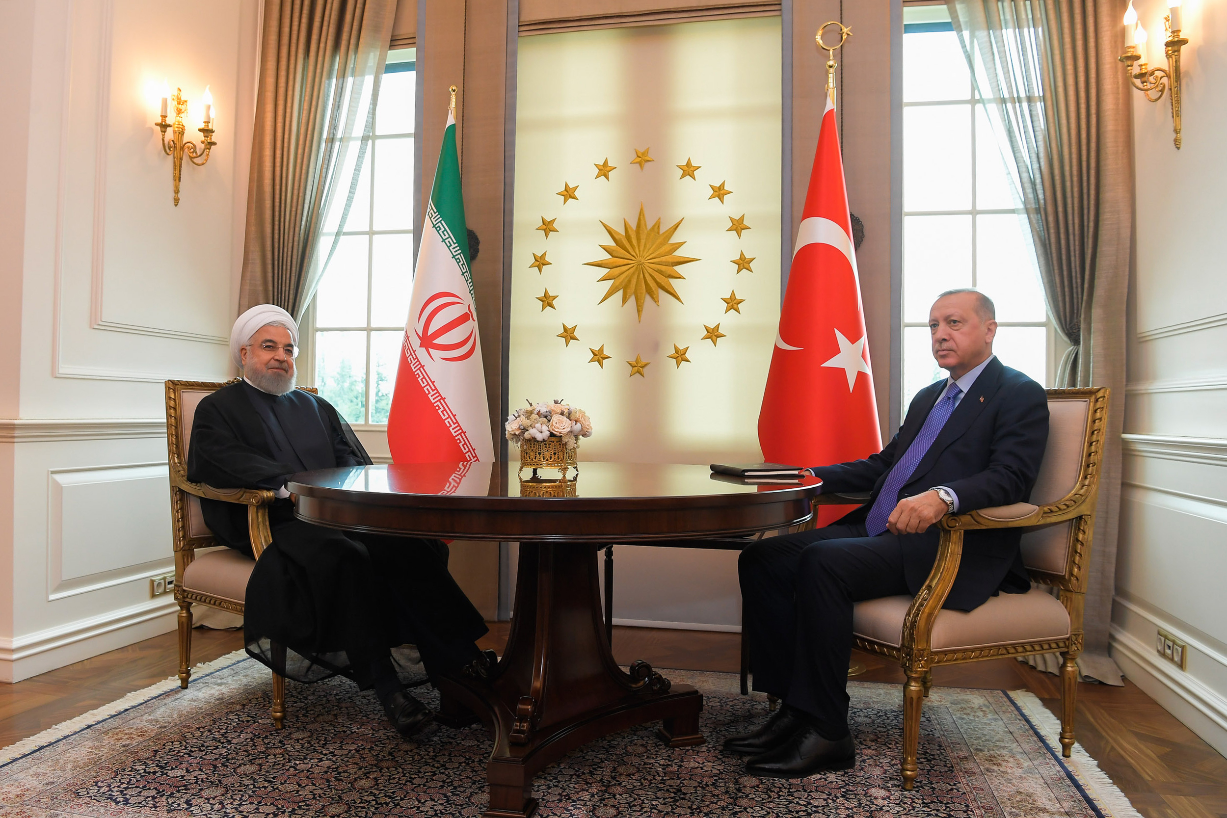 عکس دیدار حسن روحانی با رجب طیب اردوغان عکس دیدار حسن روحانی با رجب طیب اردوغان