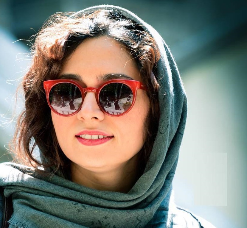 چرا پگاه آهنگرانی به سلبریتیها حمله کرد؟ چرا پگاه آهنگرانی به سلبریتیها حمله کرد؟