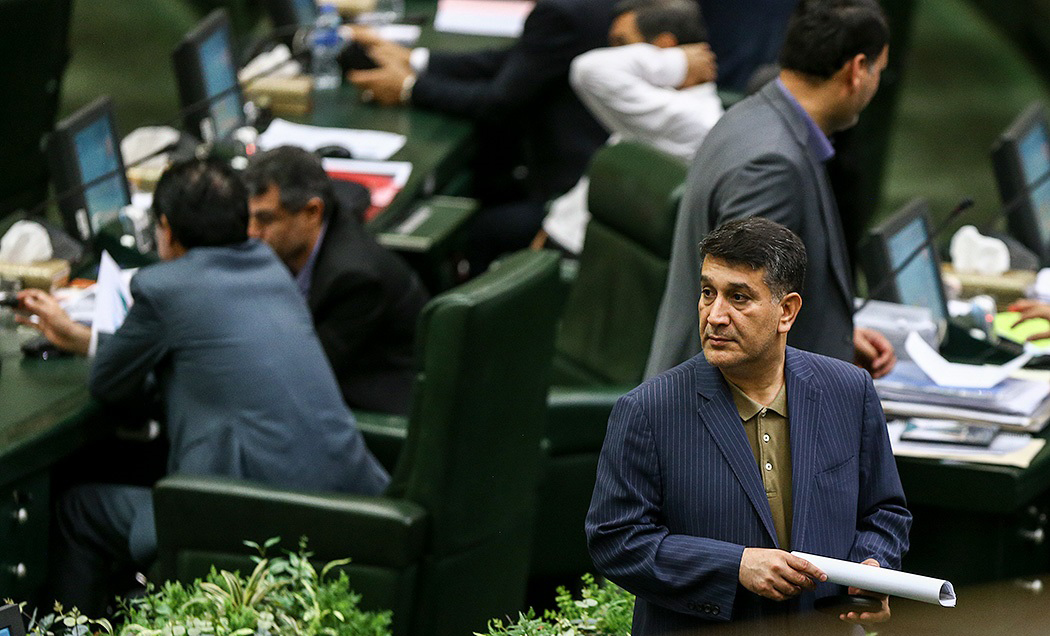 توضیحات لاریجانی درباره ۲ نماینده بازداشت شده توضیحات لاریجانی درباره ۲ نماینده بازداشت شده