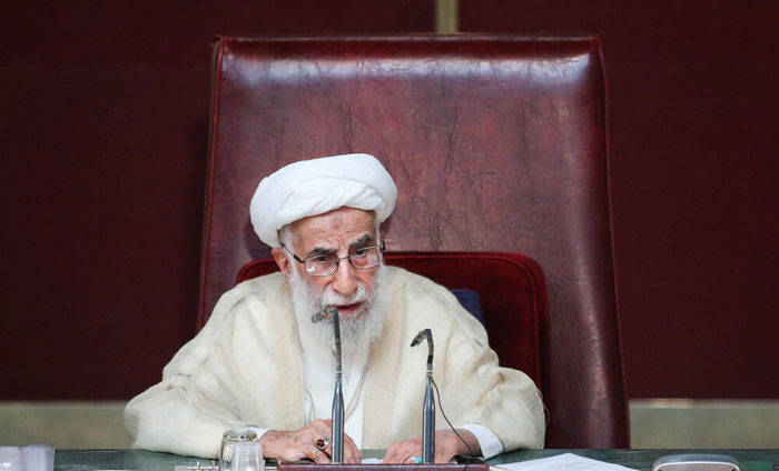 انتقاد از سیگنال‌های انتخاباتی آیت‌الله جنتی