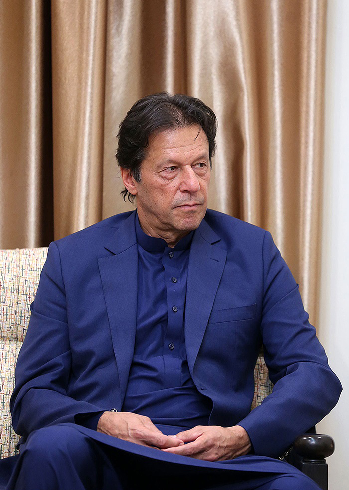 (تصاویر) دیدار عمران خان؛ نخست‌وزیر پاکستان با رهبر انقلاب
