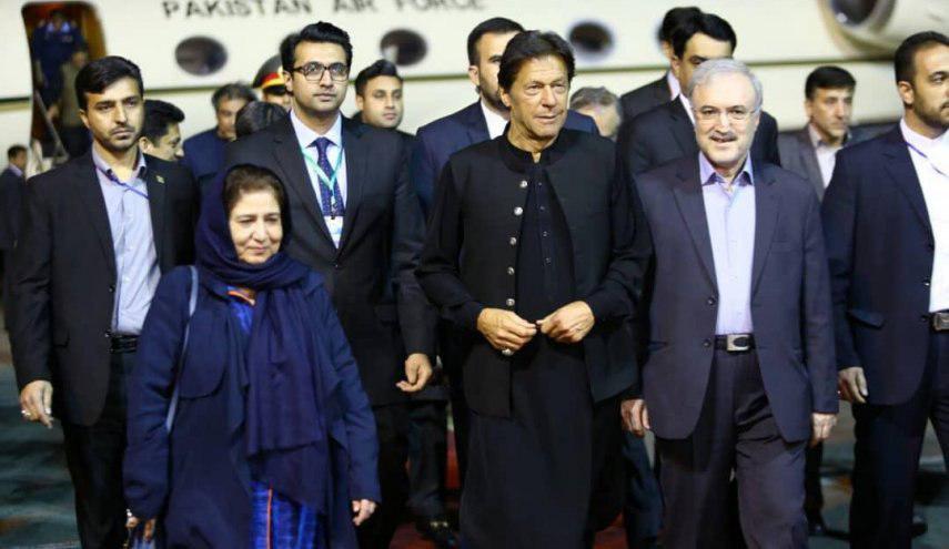 عمران خان در تهران؛ سفرهای سری مشکلات را حل میکند؟ عمران خان در تهران؛ سفرهای سری مشکلات را حل میکند؟