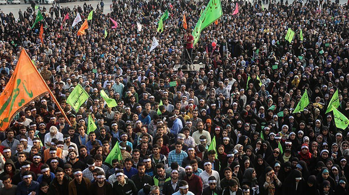 تحرکات انتخاباتی رائفی‌پور؛ از آبگوشت سه نفره تا تهدید به افشاگری