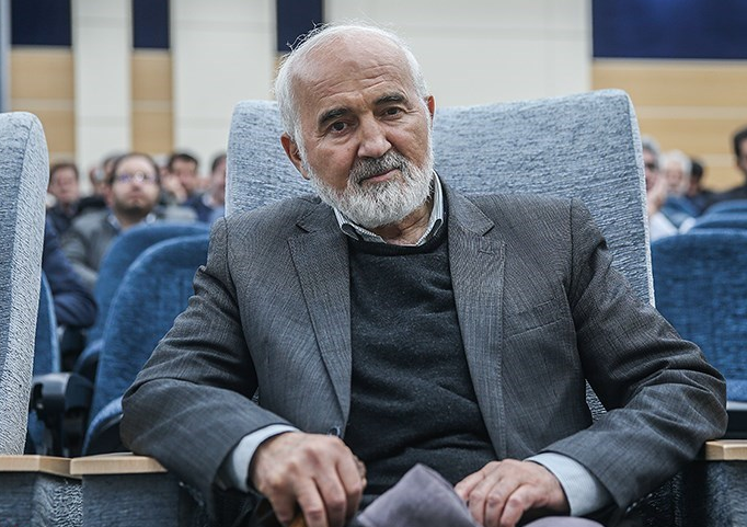 نامه احمد توکلی به شورای نگهبان؛ انتقاد شدید اصولگرایان و استقبال اصلاحطلبان نامه احمد توکلی به شورای نگهبان؛ انتقاد شدید اصولگرایان و استقبال اصلاحطلبان