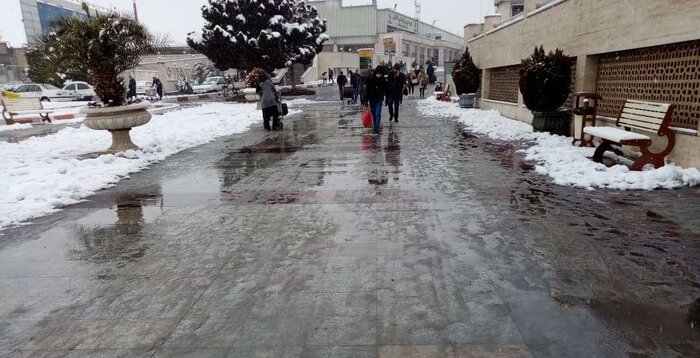 سرگردانی مسافران در فرودگاه مهرآباد سرگردانی مسافران در فرودگاه مهرآباد