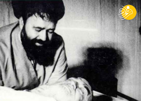 تصاویر کمتر دیده شده از مراسم خاکسپاری امام(ره)