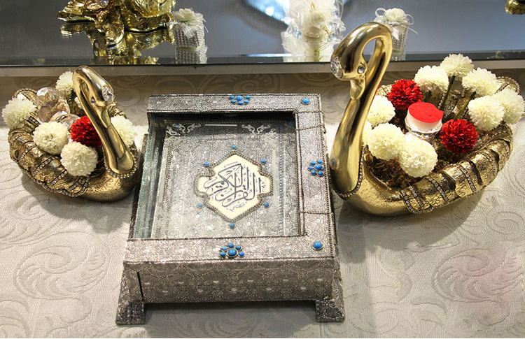 سفره عقد چه وسایلی دارد و فلسفه آن‌ها چیست؟