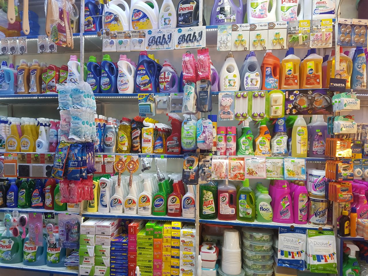 مصائب پاکیزگی؛ قیمت انواع شامپو، مایع لباسشویی، ظرفشویی و...