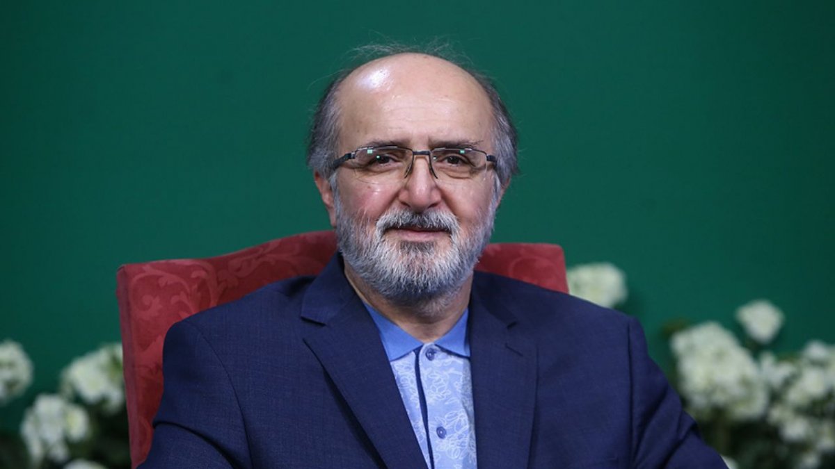 دلار 4200 تومانی؛ توزیع رانت ارزی با واردات کالا به قیمت ارزان دلار 4200 تومانی؛ توزیع رانت ارزی با واردات کالا به قیمت ارزان