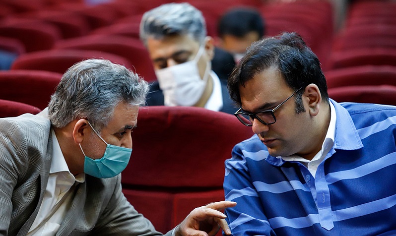 ماجرای هدایایی که به غندالی و همسرش داد