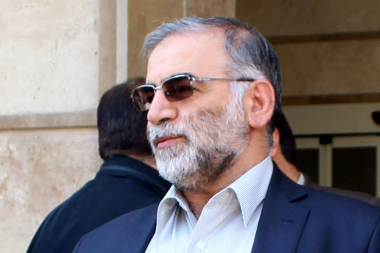 (ویدئو) آخرین وداع با پیکر دانشمند هسته ای شهید محسن فخری‌ زاده