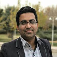 ورود آیفون ۱۲ به شیوههای عجیب؛ از پارسال پستی تا سفرهای یک چندساعته به کشورهای همسایه ورود آیفون ۱۲ به شیوههای عجیب؛ از پارسال پستی تا سفرهای یک چندساعته به کشورهای همسایه