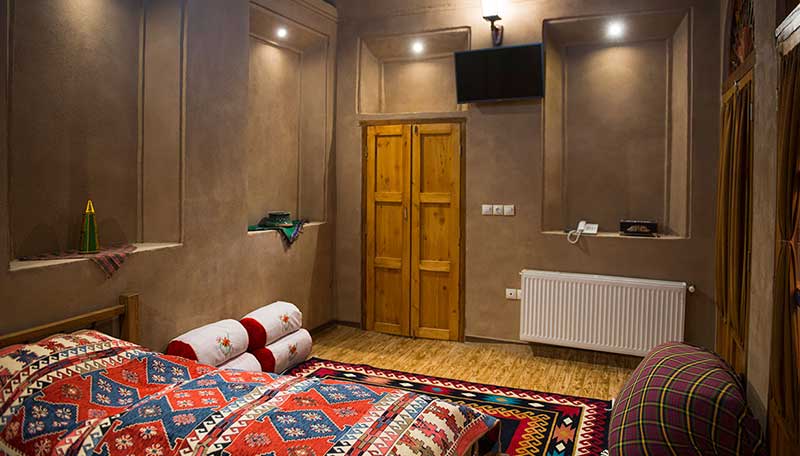چرا باید از سامانه‌های اجاره آنلاین اقامتگاه توریستی حمایت کنیم؟