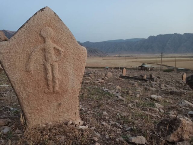 آثار تاریخی