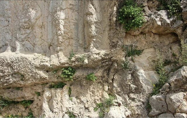 آثار تاریخی