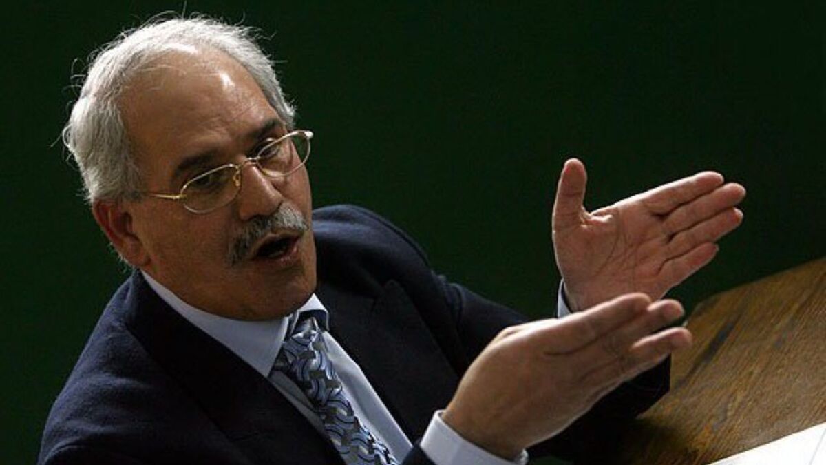 یارانه ۳۰۰ هزار تومانی تنها دو نوبت پرداخت خواهد؛ سبد کالایی جایگزین میشود یارانه ۳۰۰ هزار تومانی تنها دو نوبت پرداخت خواهد؛ سبد کالایی جایگزین میشود