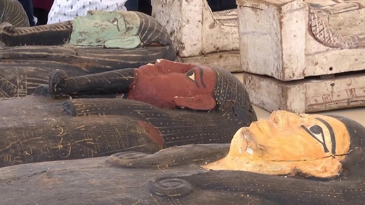 (تصاویر) کشف یک گنجینه باستانی بزرگ در مصر