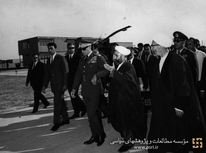(تصاویر) استقبال قطب دروایش گنابادی از محمدرضا شاه
