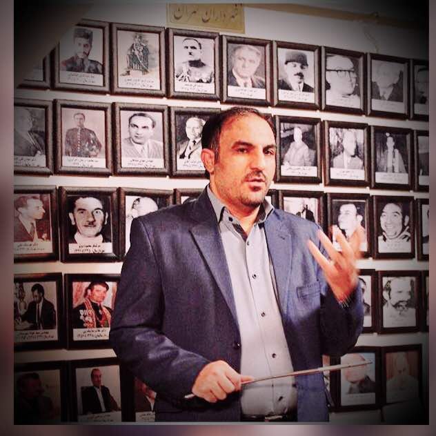 کارشناس