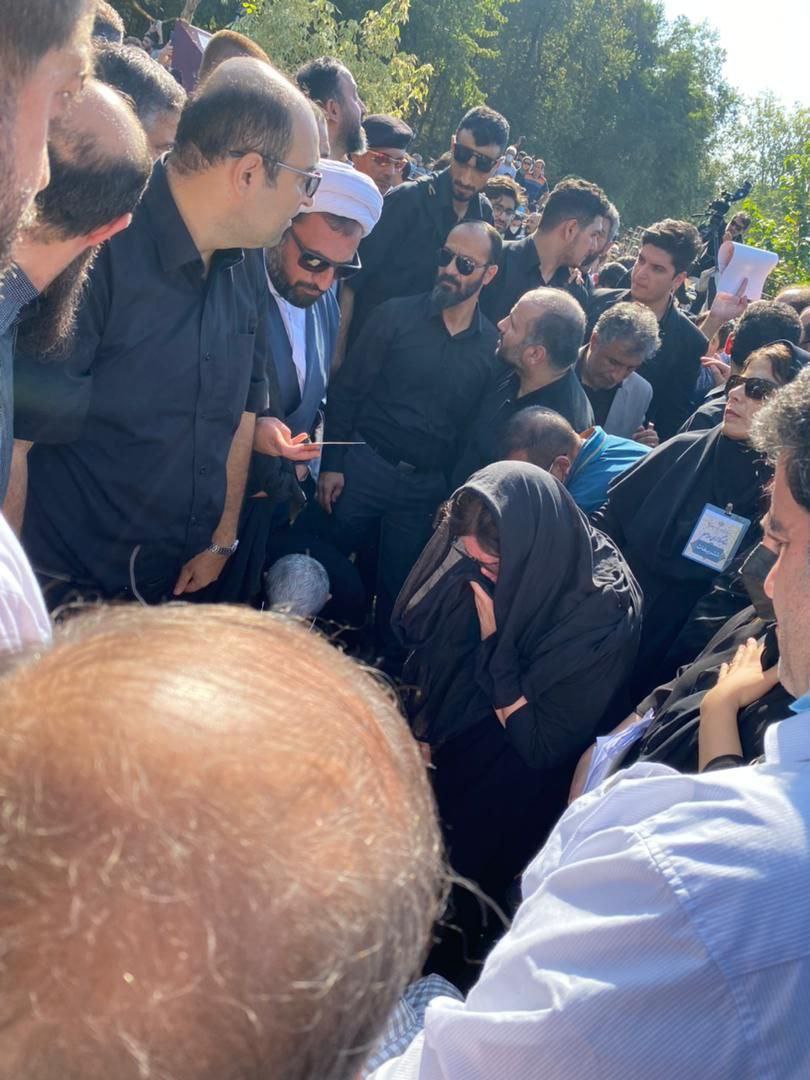 یلدا ابتهاج 