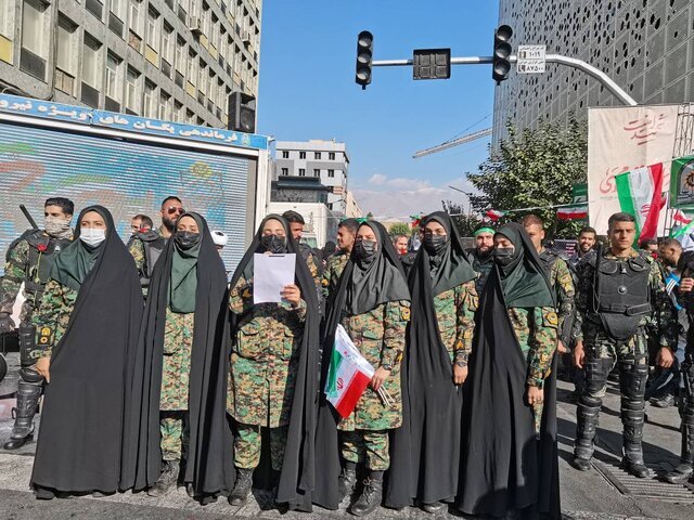 ۱۳ آبان ۱۴۰۱