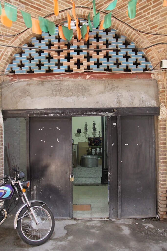 مسجد پیرزن