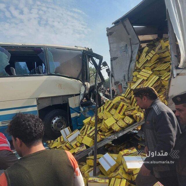 (عکس) تصادف اتوبوس حامل زائران ایرانی در نجف