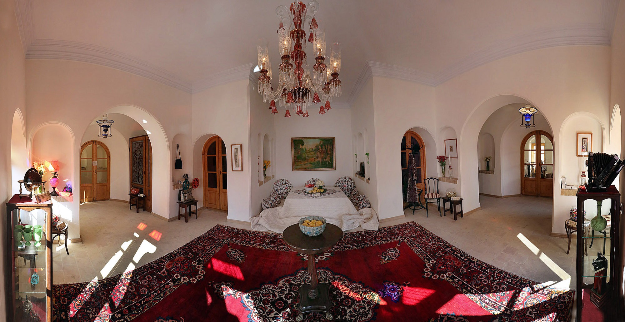 (تصاویر) عمارت منشی امیرکبیر در عودلاجان می‌درخشد