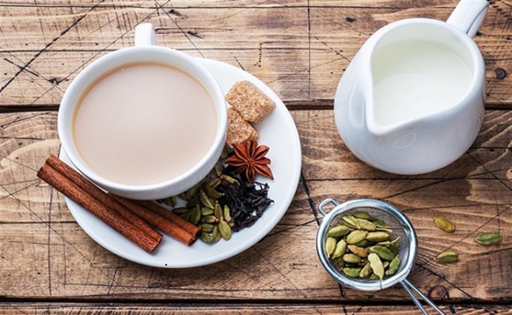 ۱۷ ترفند فوری و خوشمزه برای گرم شدن در خانه