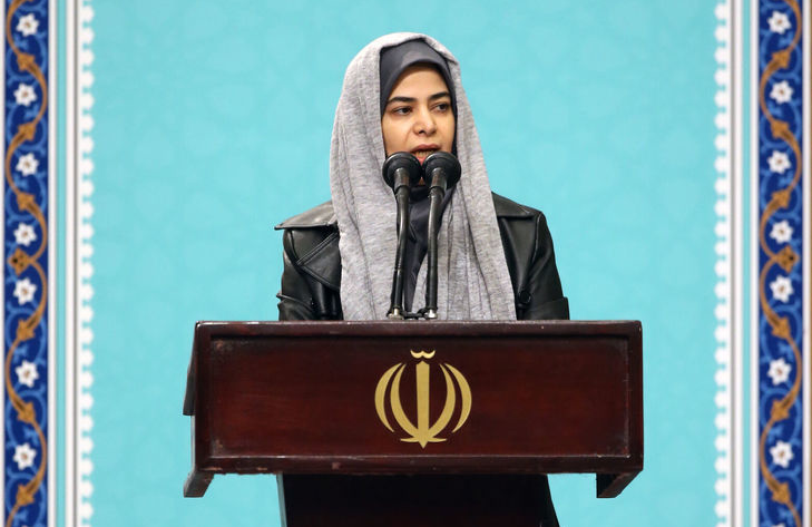 زنان معروف حسینیه امام خمینی که عکسشان وایرال شد