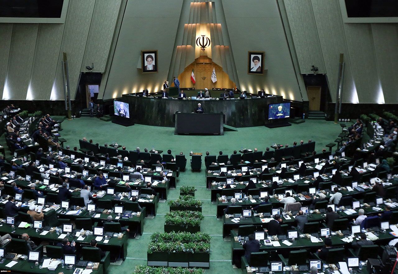 خط داغ اخبار روز جمعه ۳۰ دی ۱۴۰۱