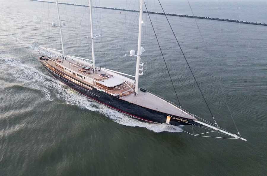 رونمایی از قایق فوق لوکسِ میلیاردر معروف