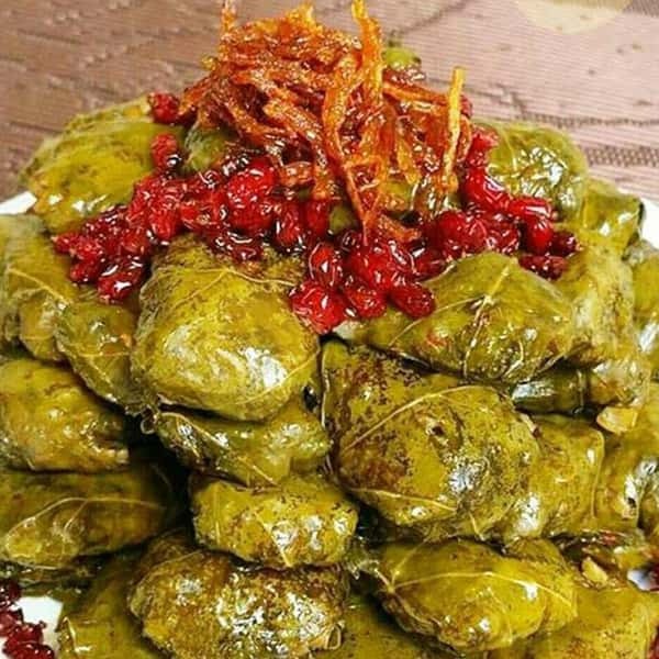 آش ترش ارومیه و گوزلمه غذا‌هایی برای پذیرایی از مهمانان نوروزی