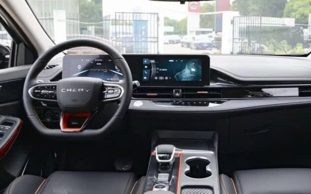 (عکس) چری یا لکسوس؟ نسخه اقتصادی آریزو ۵ جی‌تی