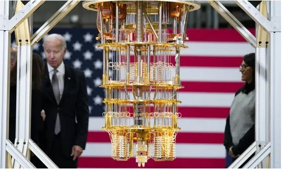 ما می‌توانیم راز‌های جهان را کشف کنیم/ رایانه‌های کوانتومی جهان ما را متحول خواهند کرد/ این فناوری سرطان را درمان کرده و بحران آب و هوایی را برطرف می‌سازد/ زبان طبیعت اصالتا کوانتومی است نه دیجیتالی/ رایانه‌های کوانتومی جاودانگی را برای مان به ارمغان خواهند آورد//ترجمه