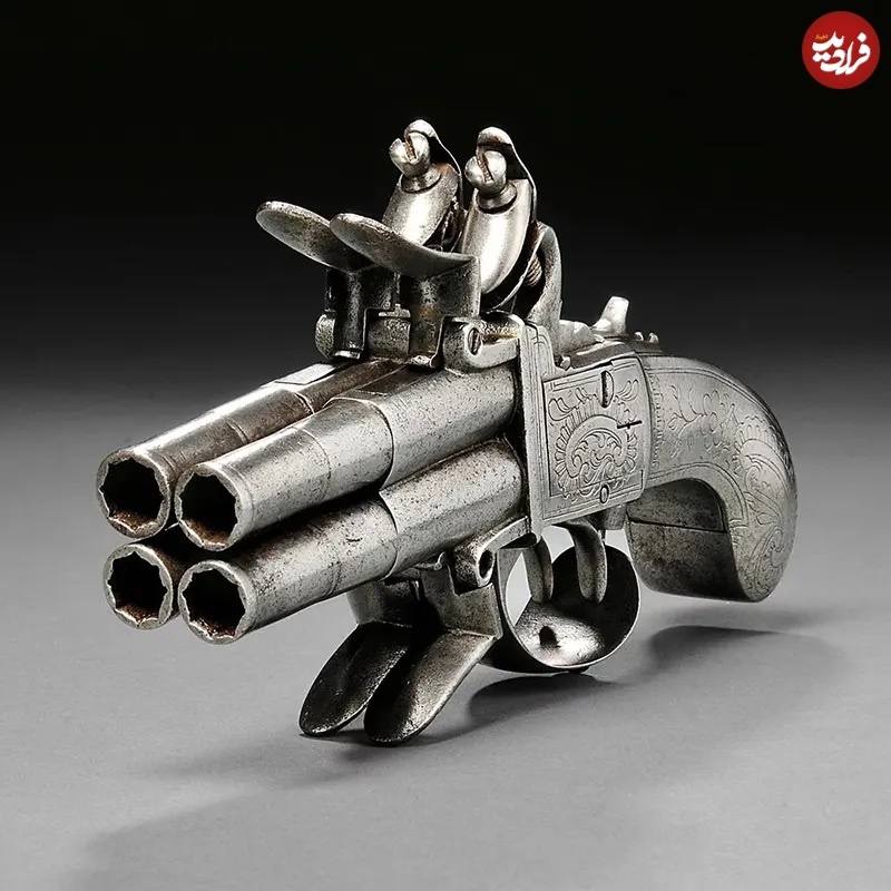 (تصاویر) عجیب‌ترین اسلحه‌های تاریخ؛ از تفنگ تقویم‌دار تا تپانچۀ ضد سگ!///